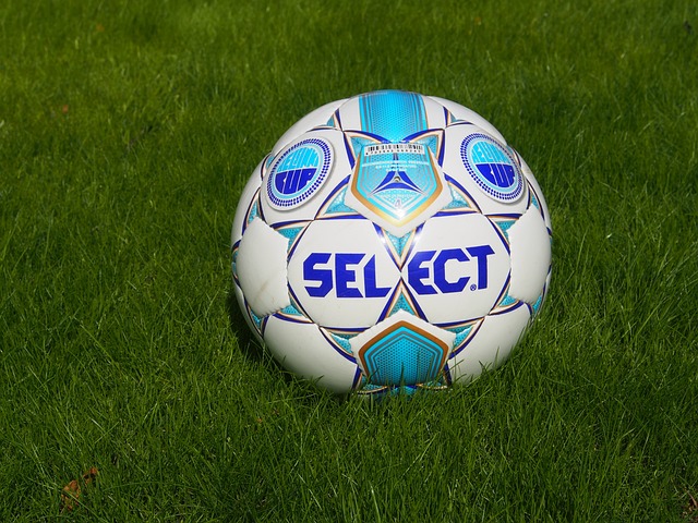 与队友之间 与队友之间